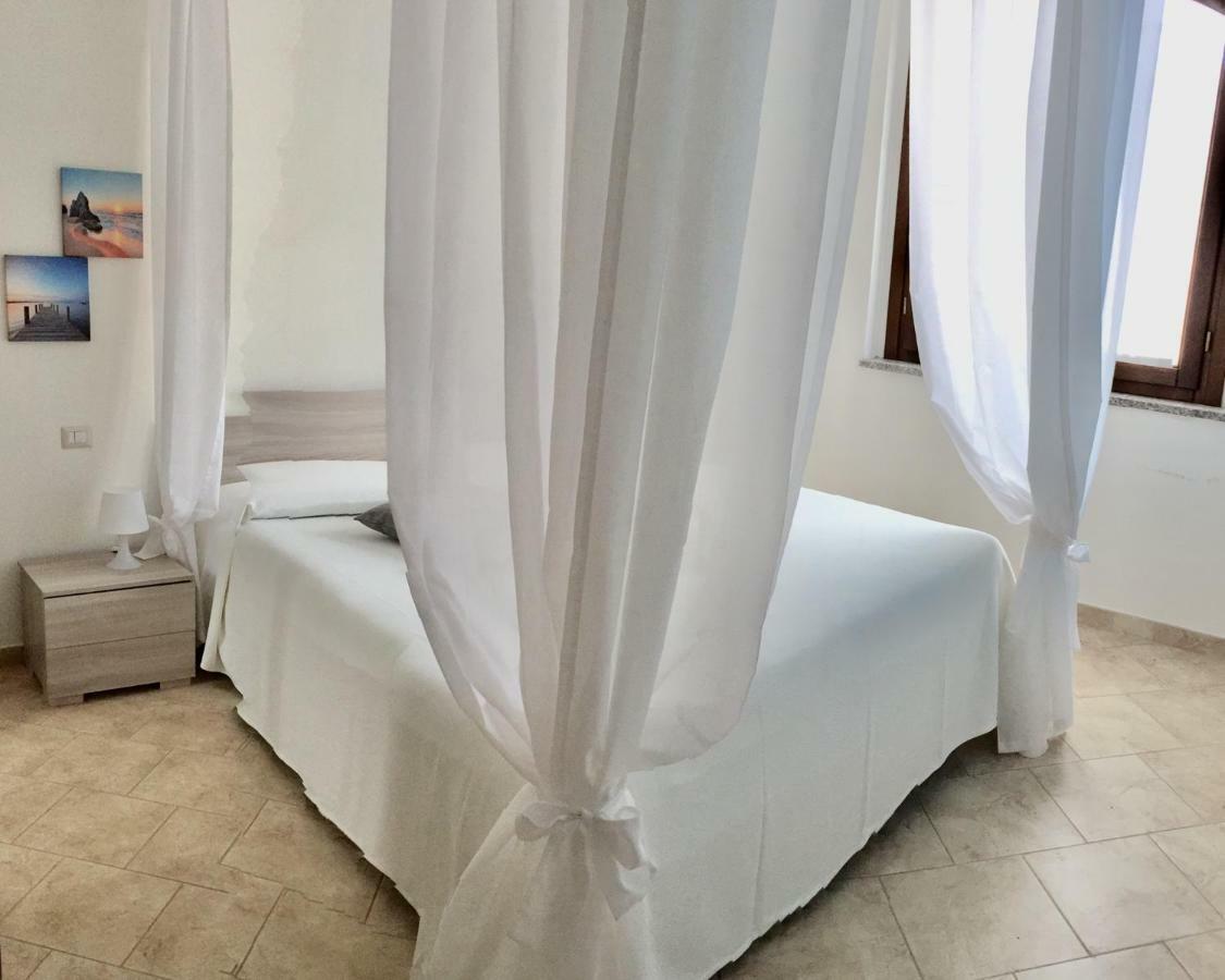 Renabianca House Appartement Santa Teresa Gallura Buitenkant foto